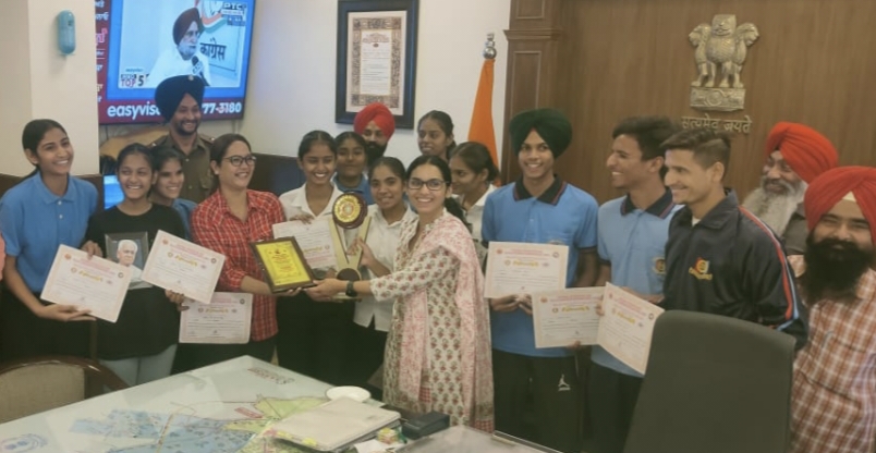 It is a matter of pride for young girls to get first place in National Unity Camp: Deputy Commissioner